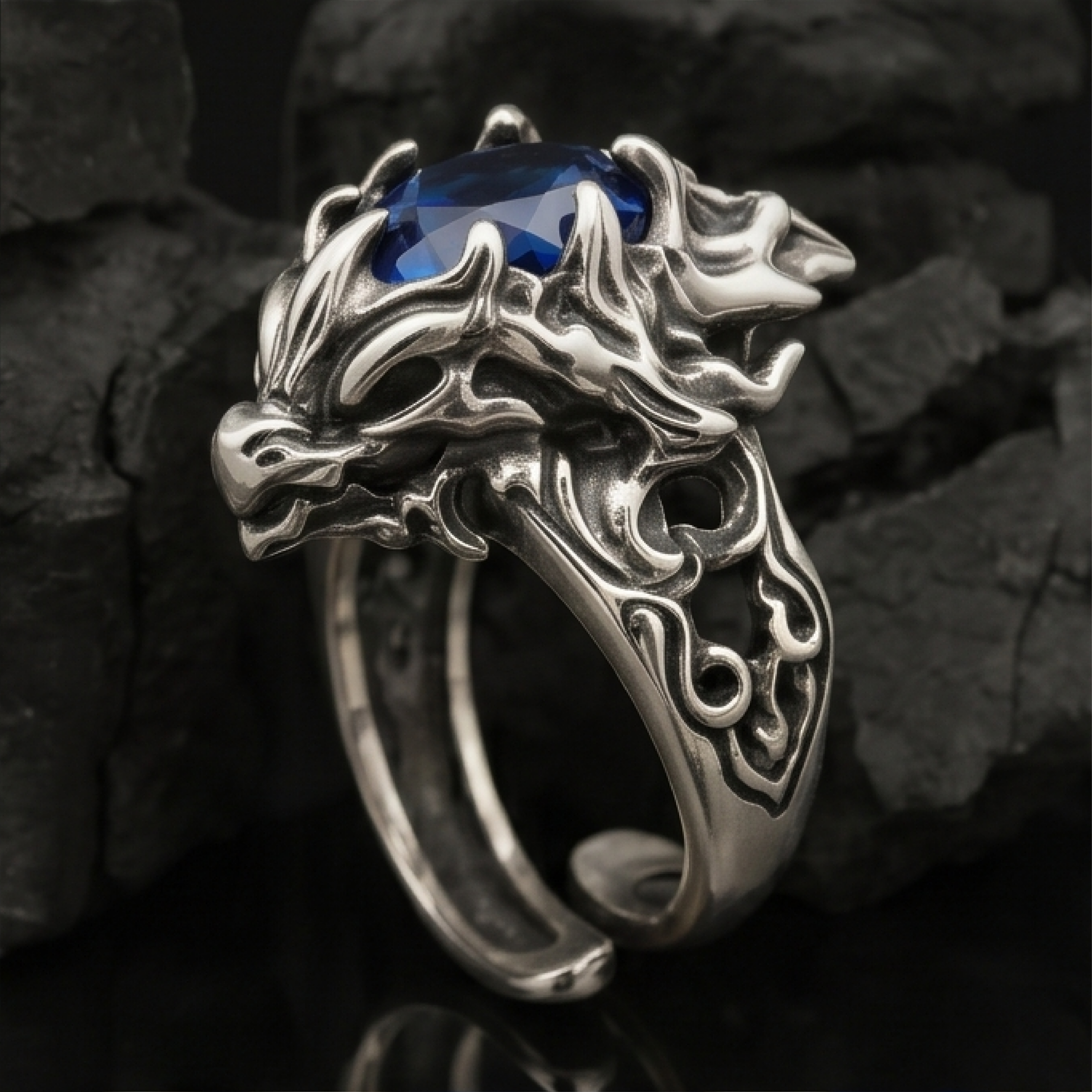 Yuuzo 925 Japan Dragon Claw Blue Stone Ring • Bold Gothic Adjustable Ring with Detailed Design for Statement Jewelry, Dark Style Outfit and Unisex Fashion