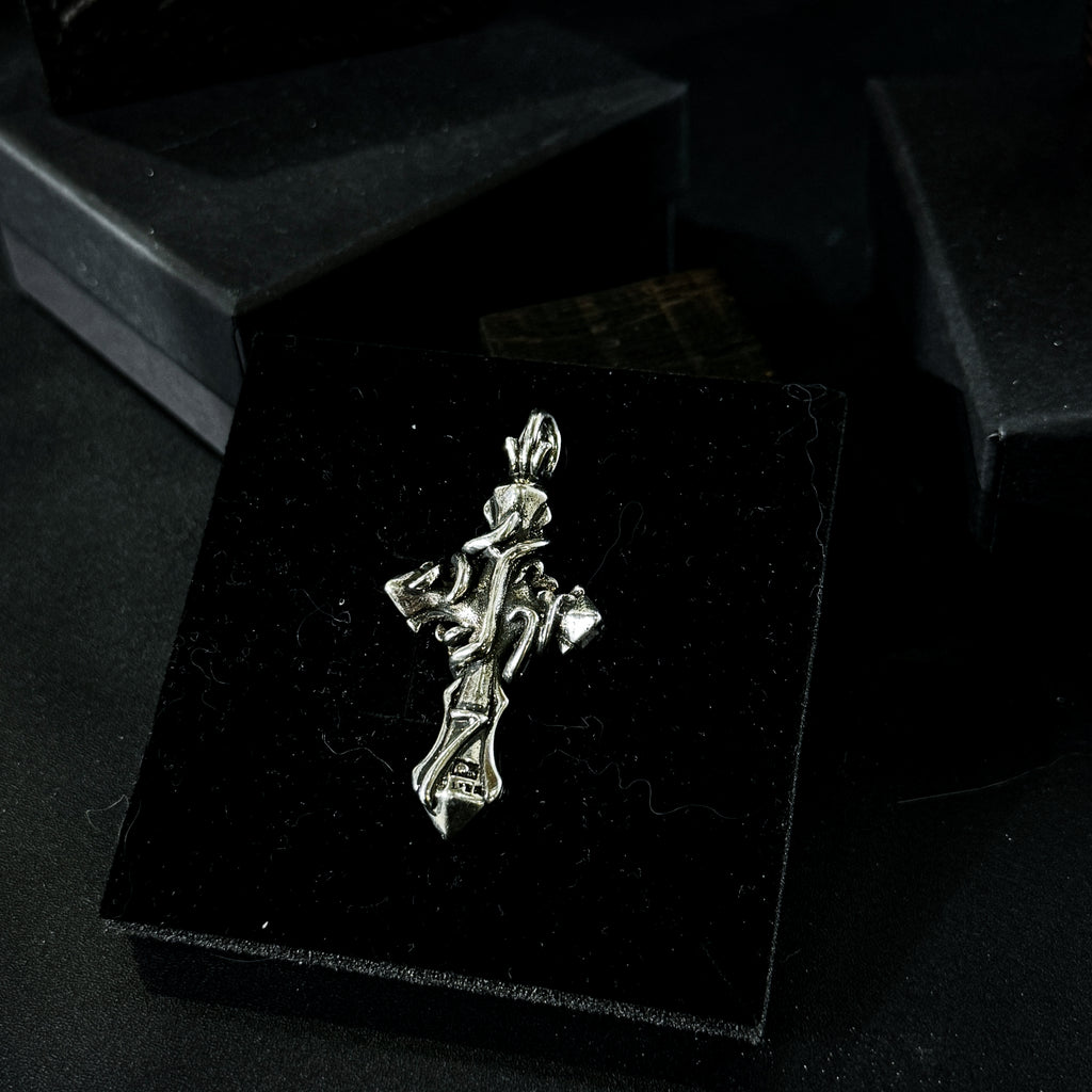 Yuuzo 925 Japan Thorn-Wrapped Cross Pendant • Dark Gothic Vintage Engraved Art Necklace for Men & Women