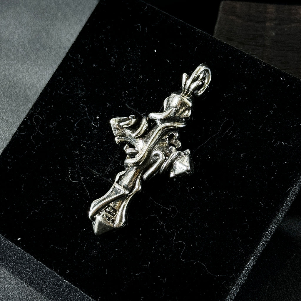 Yuuzo 925 Japan Thorn-Wrapped Cross Pendant • Dark Gothic Vintage Engraved Art Necklace for Men & Women
