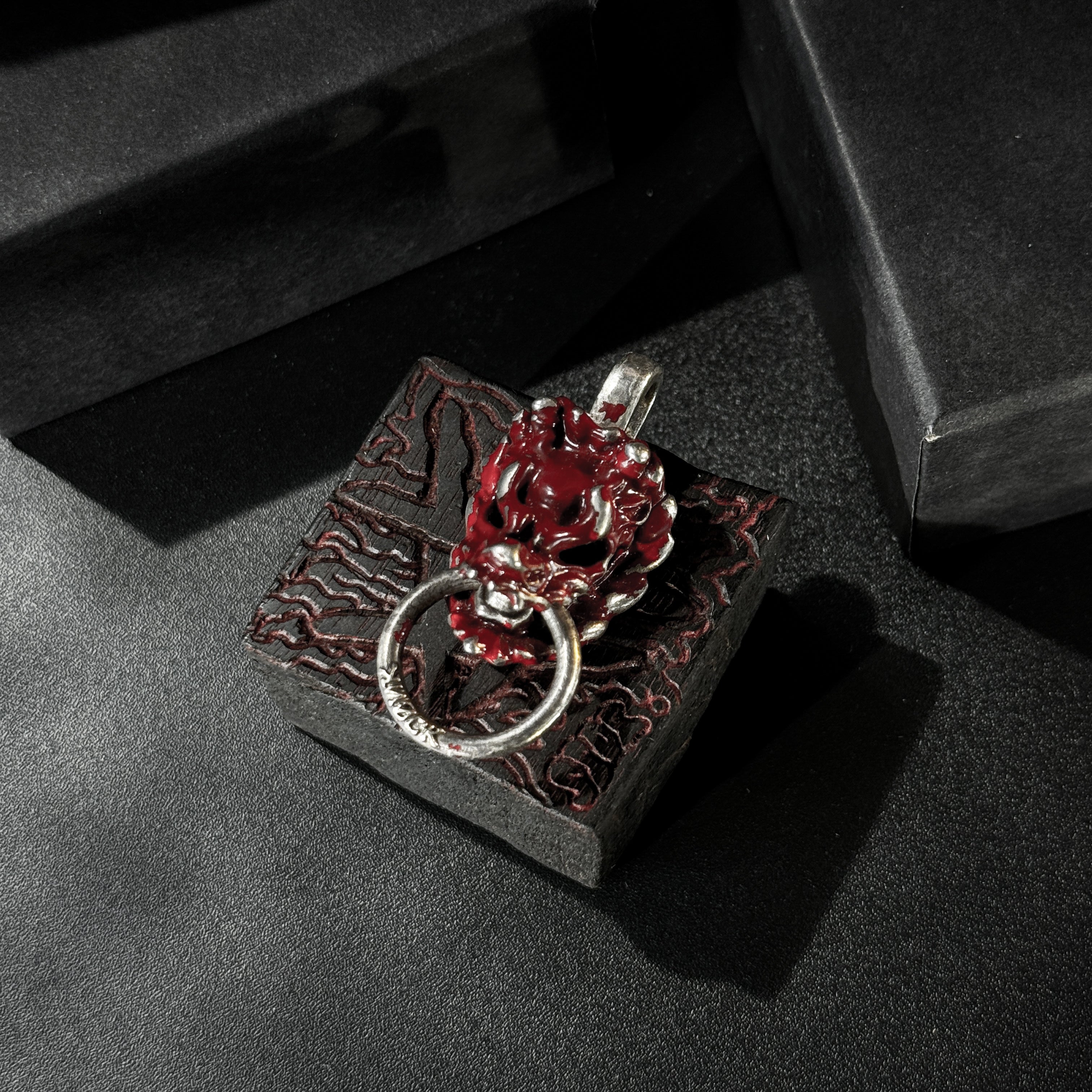 Yuuzo 925 Japan，925 Dragon Head Pendant, Red Lacquer Craft Jewelry • Traditional Intangible Cultural Heritage Lacquer, Pure Carving, Retro Chinese Style Unisex Pendant