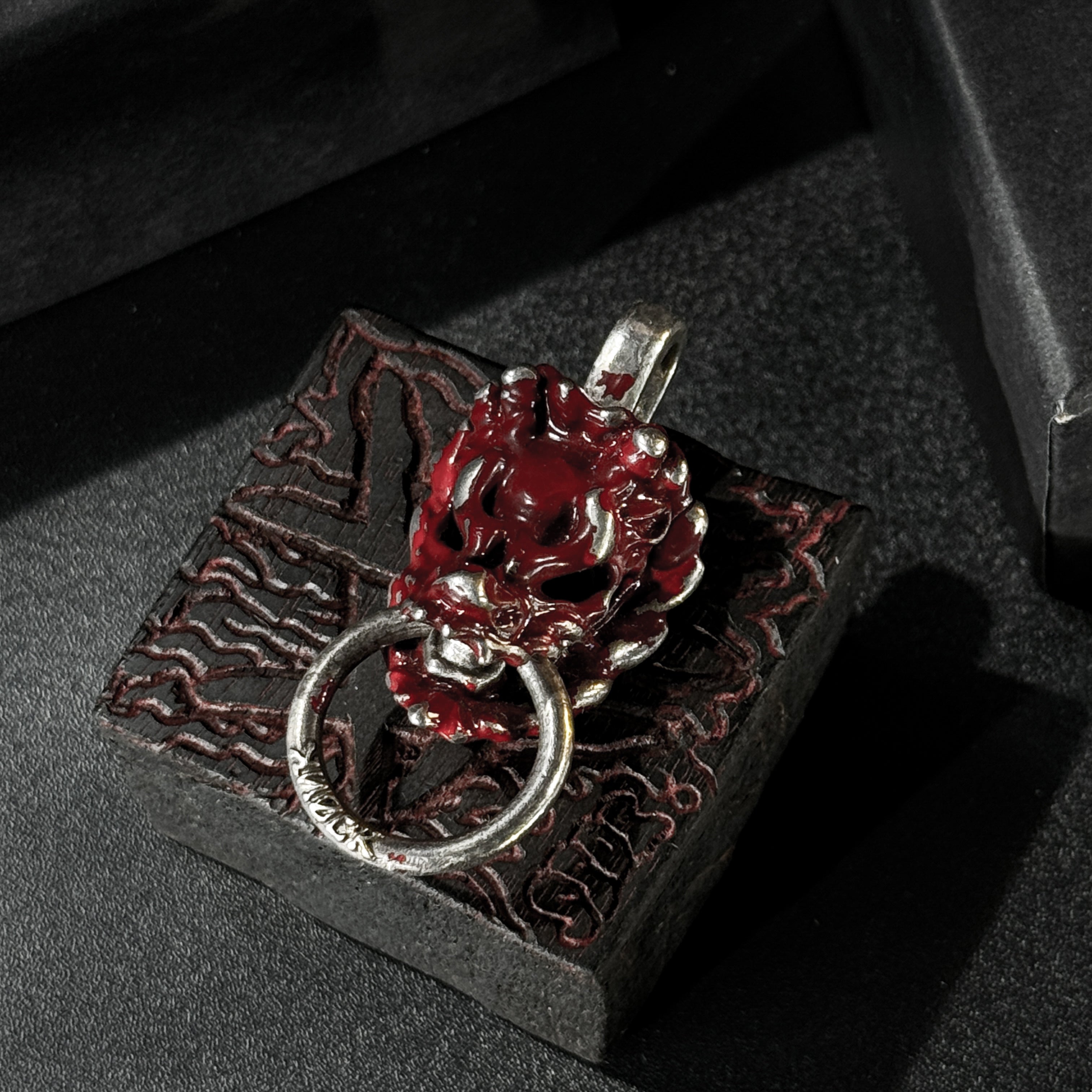 Yuuzo 925 Japan，925 Dragon Head Pendant, Red Lacquer Craft Jewelry • Traditional Intangible Cultural Heritage Lacquer, Pure Carving, Retro Chinese Style Unisex Pendant