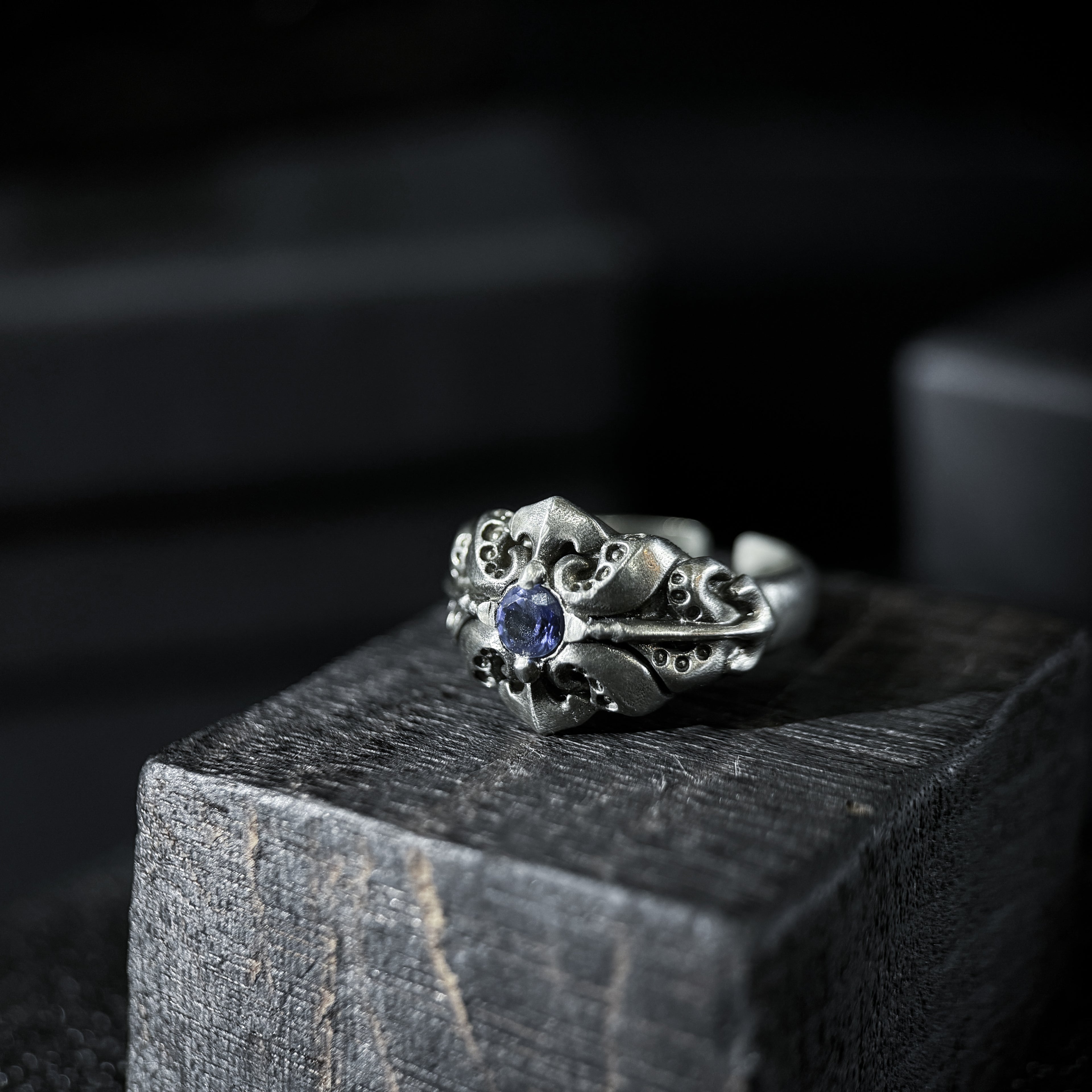 Yuuzo 925 Japan Gothic Tentacle blue Dark Stone Ring • Dark Vintage Engraved Cross Art Band for Men & Women