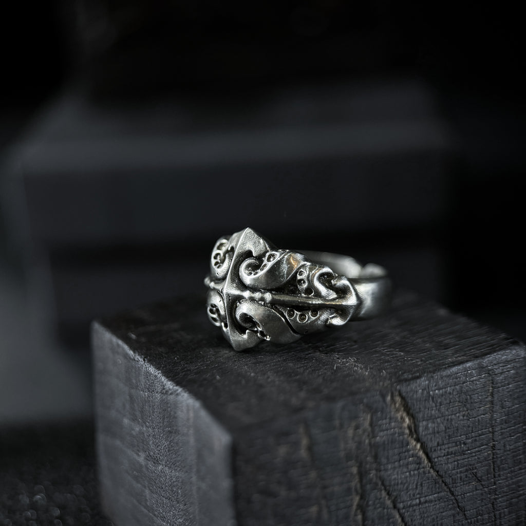 Yuuzo 925 Japan Gothic Dark Tentacle Ring • Vintage Octopus-Inspired Cross Engraved Art Band for Men & Women