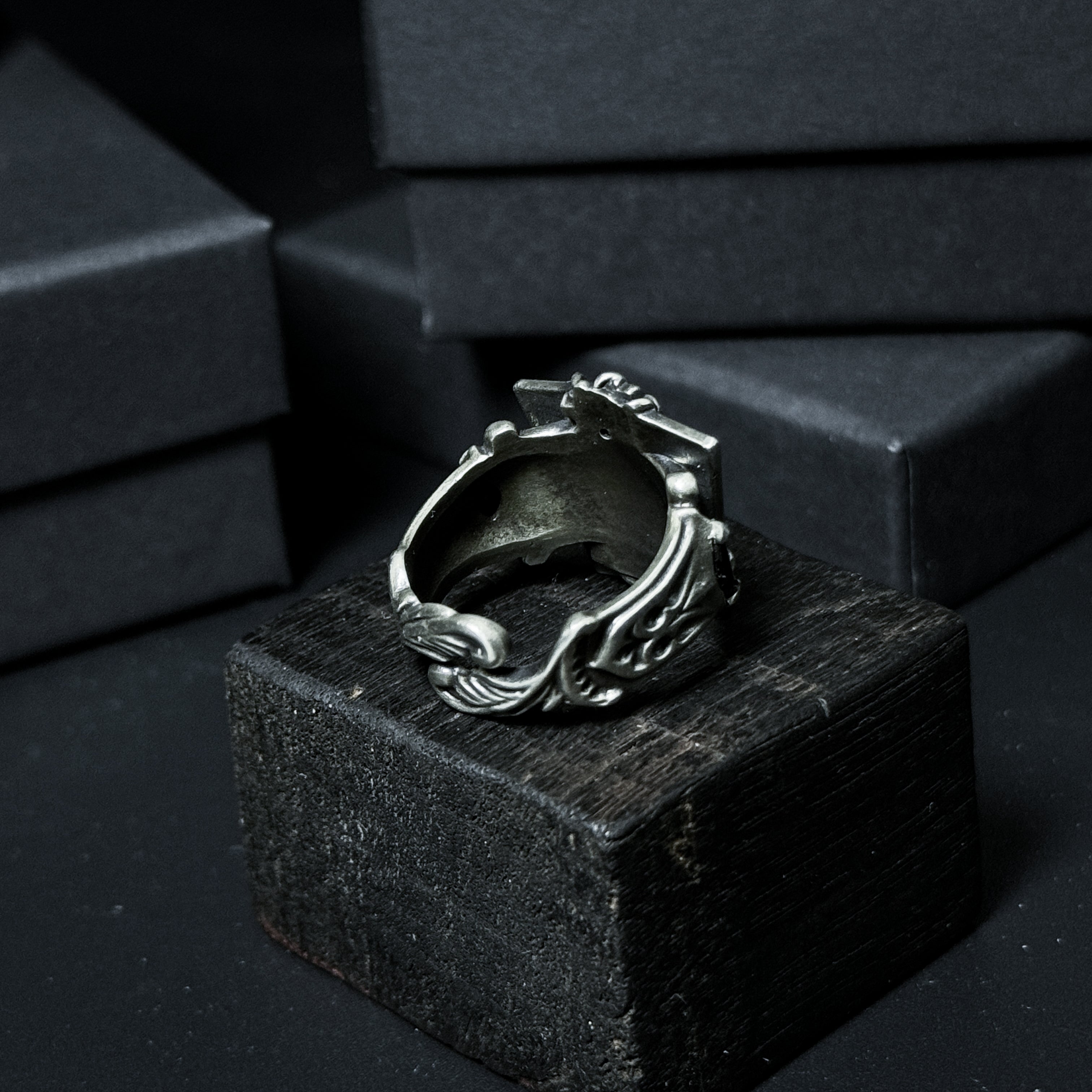 Yuuzo 925 Japan Ace of Spades Poker Ring • Dark Gothic Vintage Card-Inspired Engraved Art Band for Men & Women