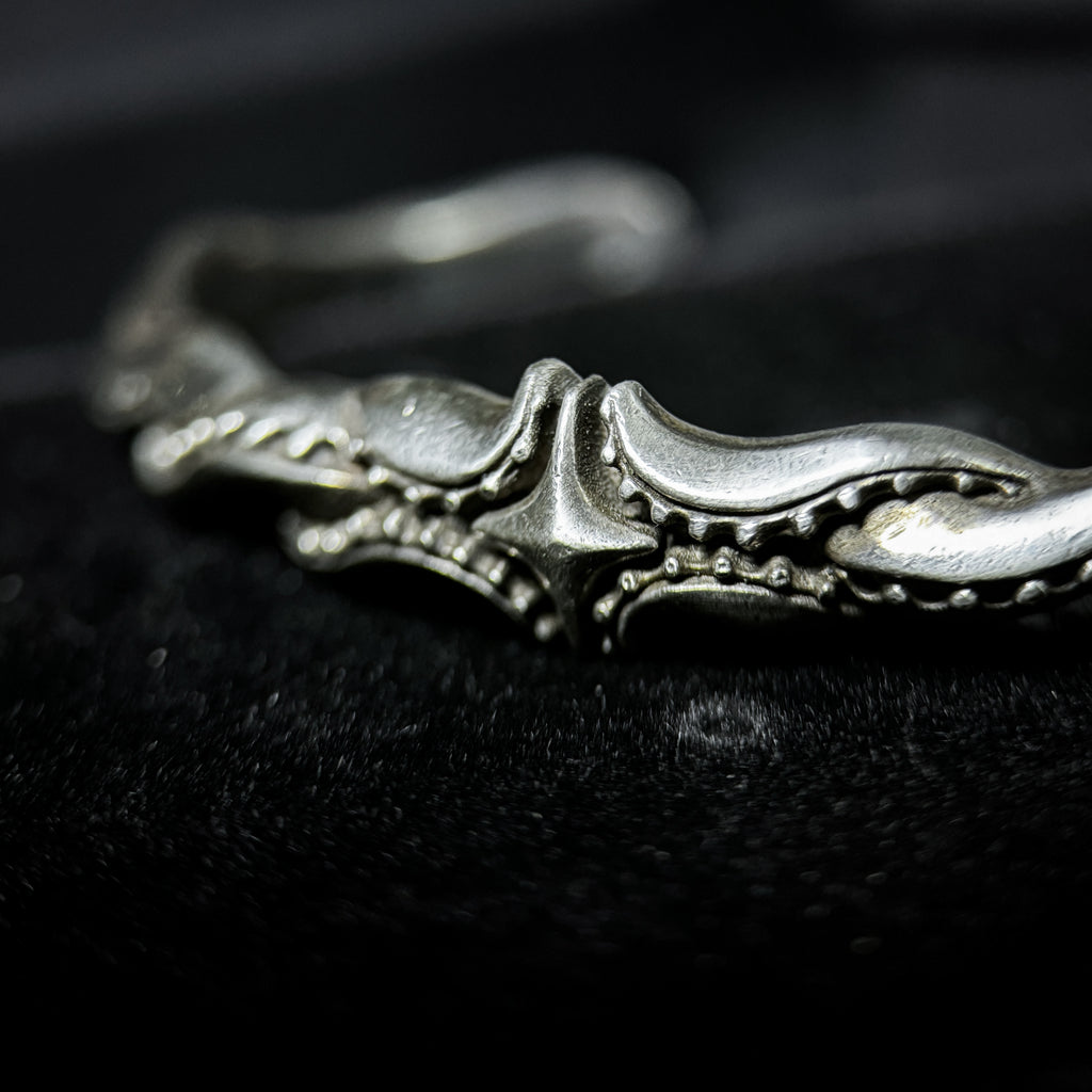 Yuuzo 925 Japan Artistic Octopus Tentacle Bracelet • Dark Vintage Sculptural Art Cuff for Men & Women