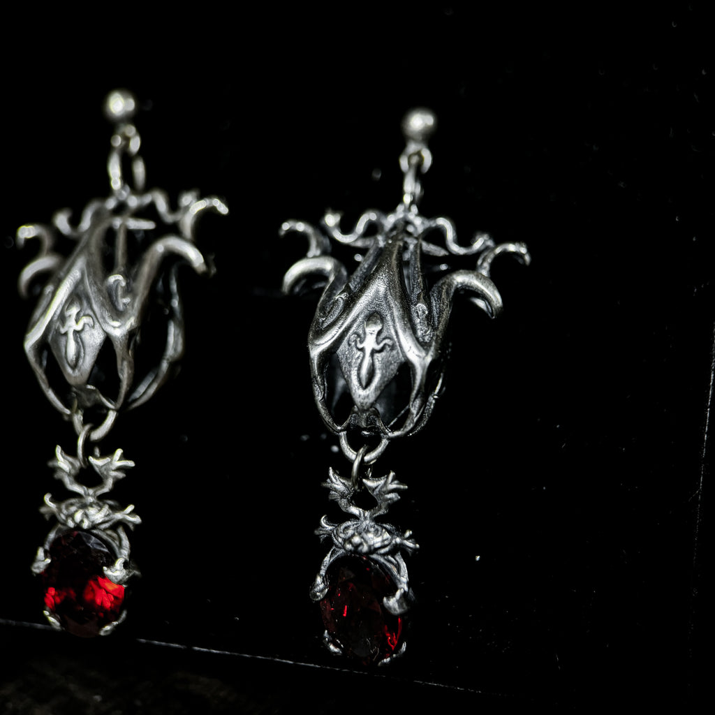 Yuuzo 925 Japan Vintage Gothic Red Dark Stone Earrings • Intricate Engraved Art Dangle Earrings for Men & Women