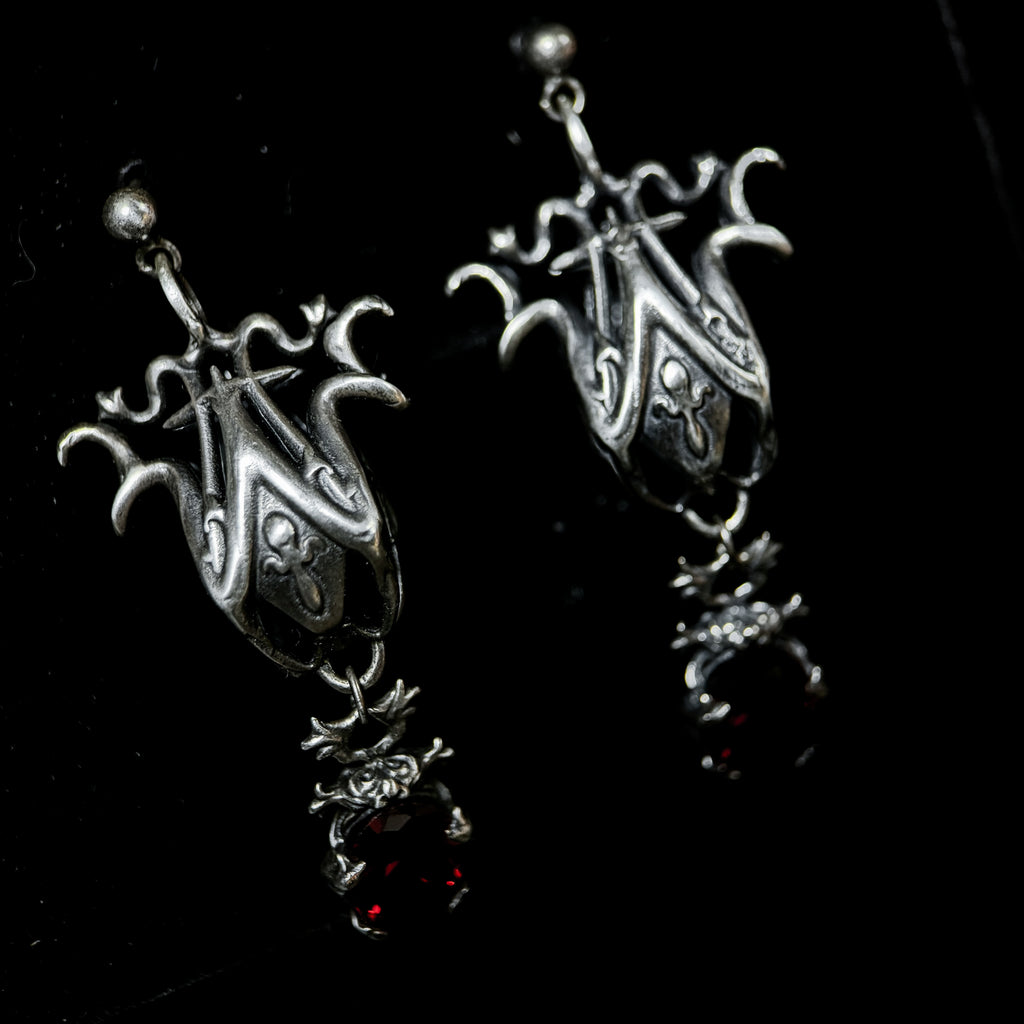 Yuuzo 925 Japan Vintage Gothic Red Dark Stone Earrings • Intricate Engraved Art Dangle Earrings for Men & Women