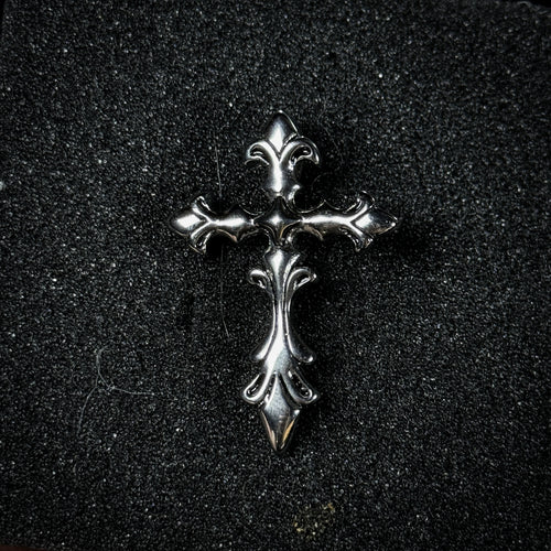 Yuuzo 925 Japan Artistic Fleur-de-Lis Cross Pendant • Dark Vintage Sculptural Art Necklace Pendant for Men & Women