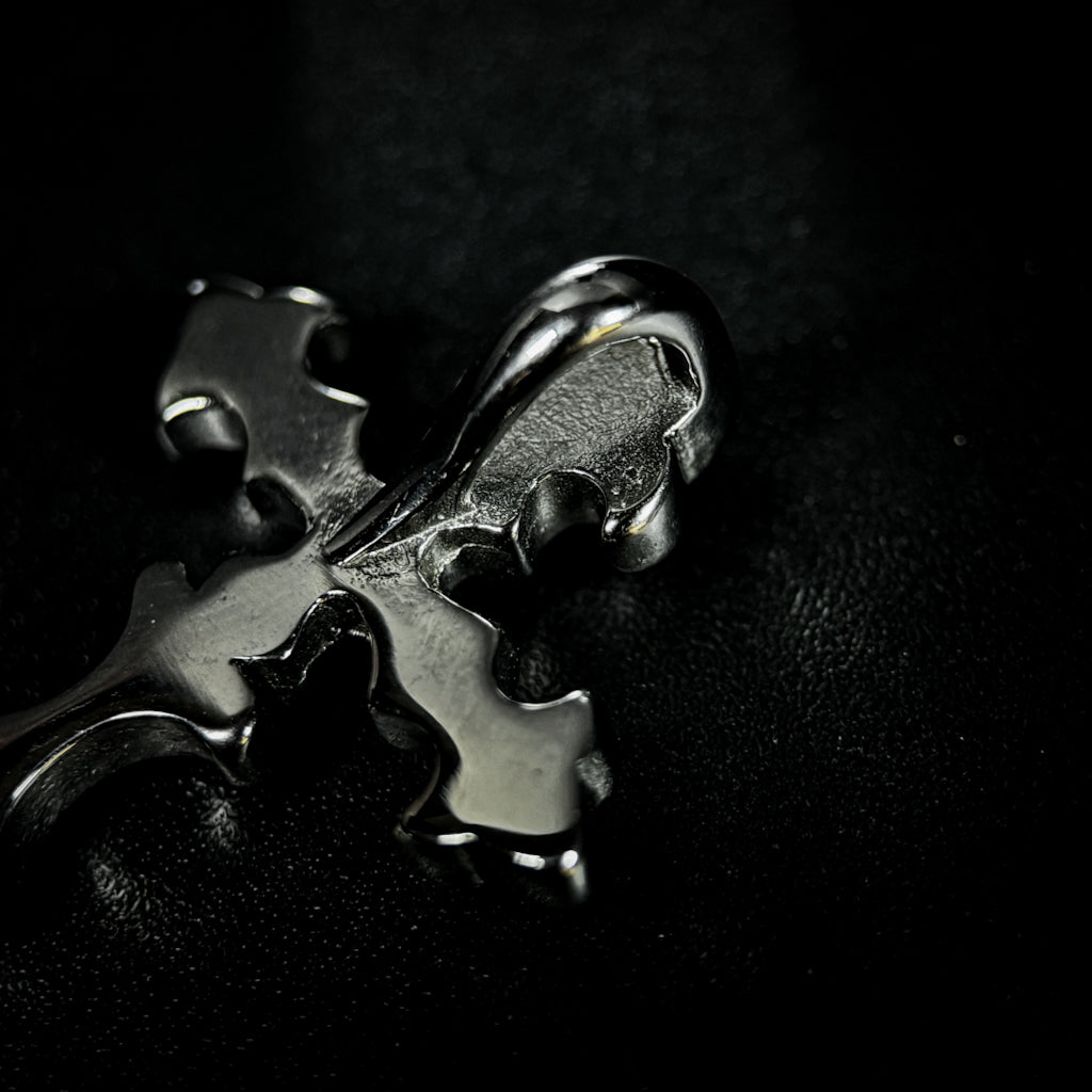 Yuuzo 925 Japan Artistic Fleur-de-Lis Cross Pendant • Dark Vintage Sculptural Art Necklace Pendant for Men & Women