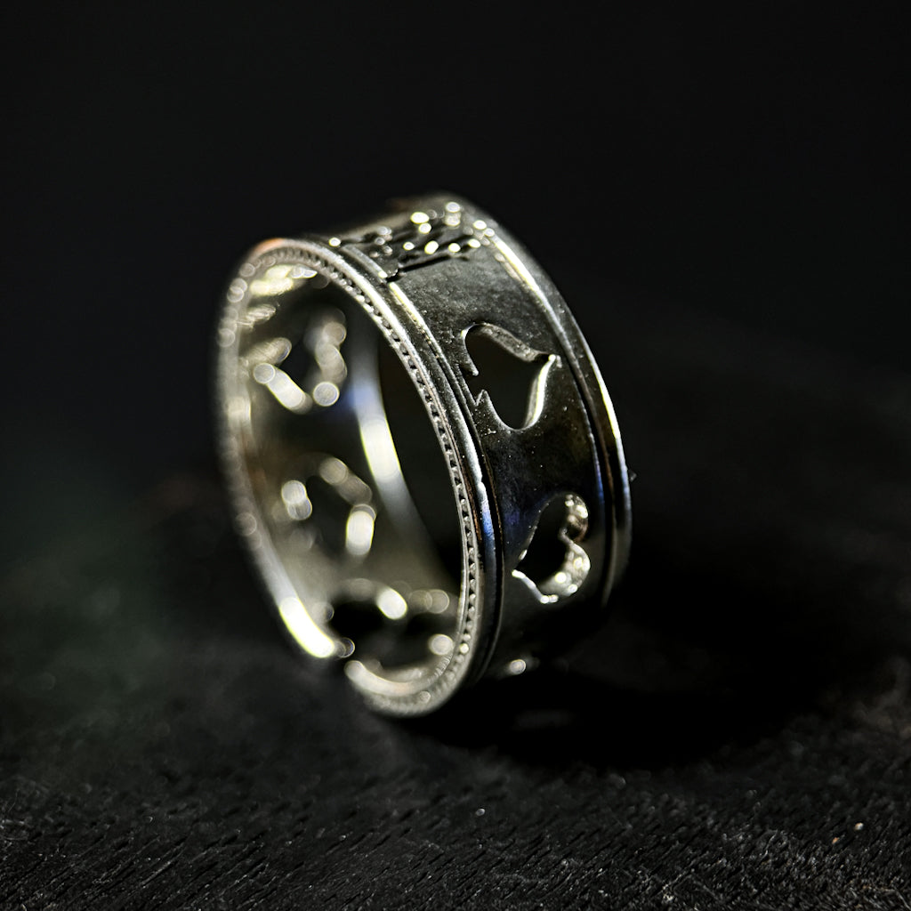 Yuuzo 925 Japan Poker Symbol Ring • Vintage Engraved Statement Band with Hollow Playing Card Design for Men & Women