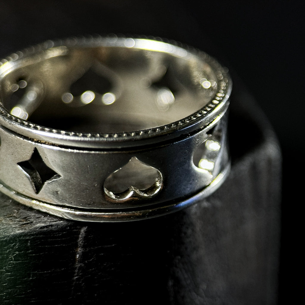 Yuuzo 925 Japan Poker Symbol Ring • Vintage Engraved Statement Band with Hollow Playing Card Design for Men & Women