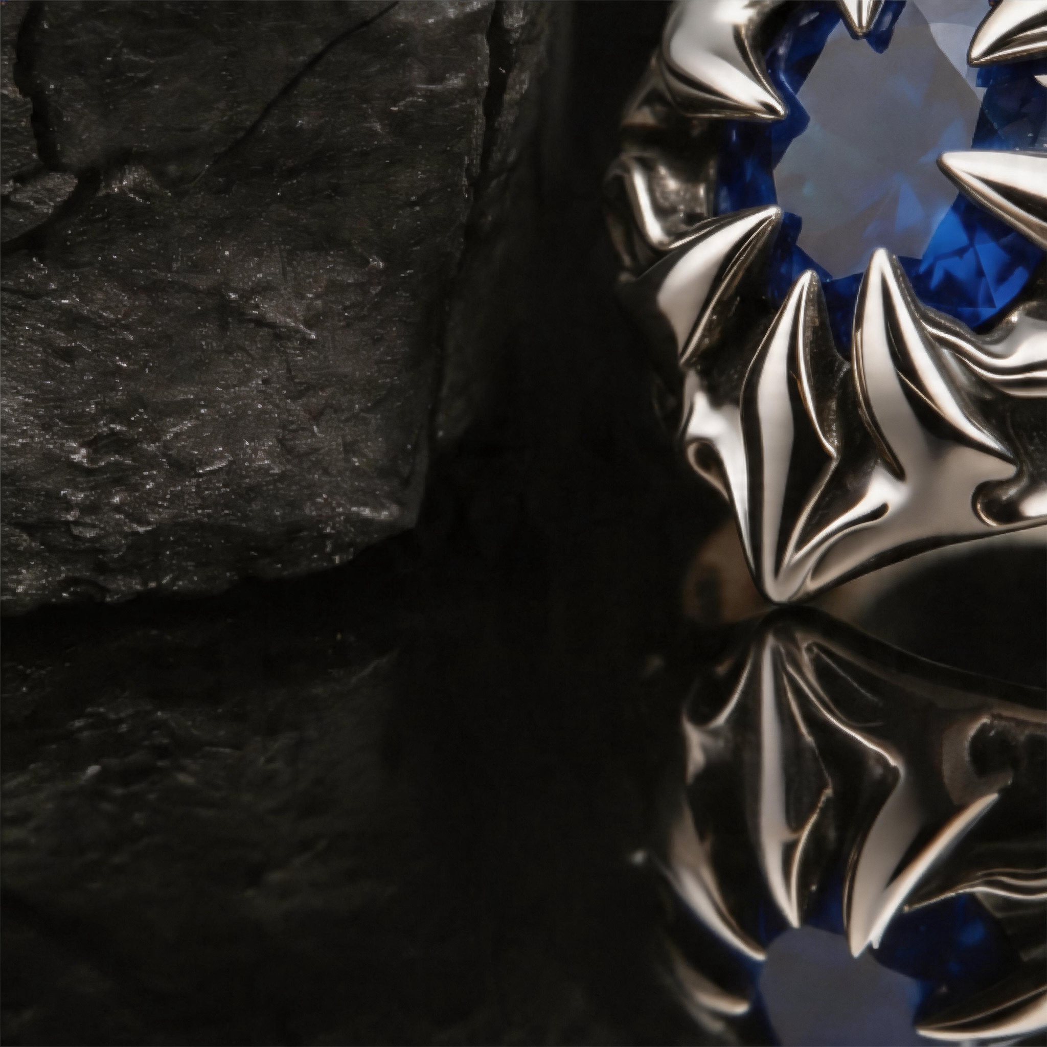 Yuuzo 925 Japan Blue Stone Spike Ring • Aggressive Gothic Design Adjustable Ring with Claw Style for Statement Jewelry, Dark Aesthetic and Streetwear Outfit