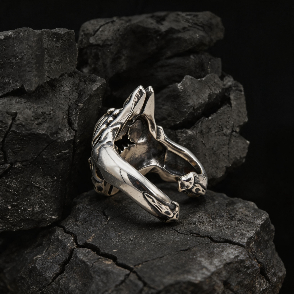 Yuuzo Blue Eye Gothic 925 Sterling Silver Ring