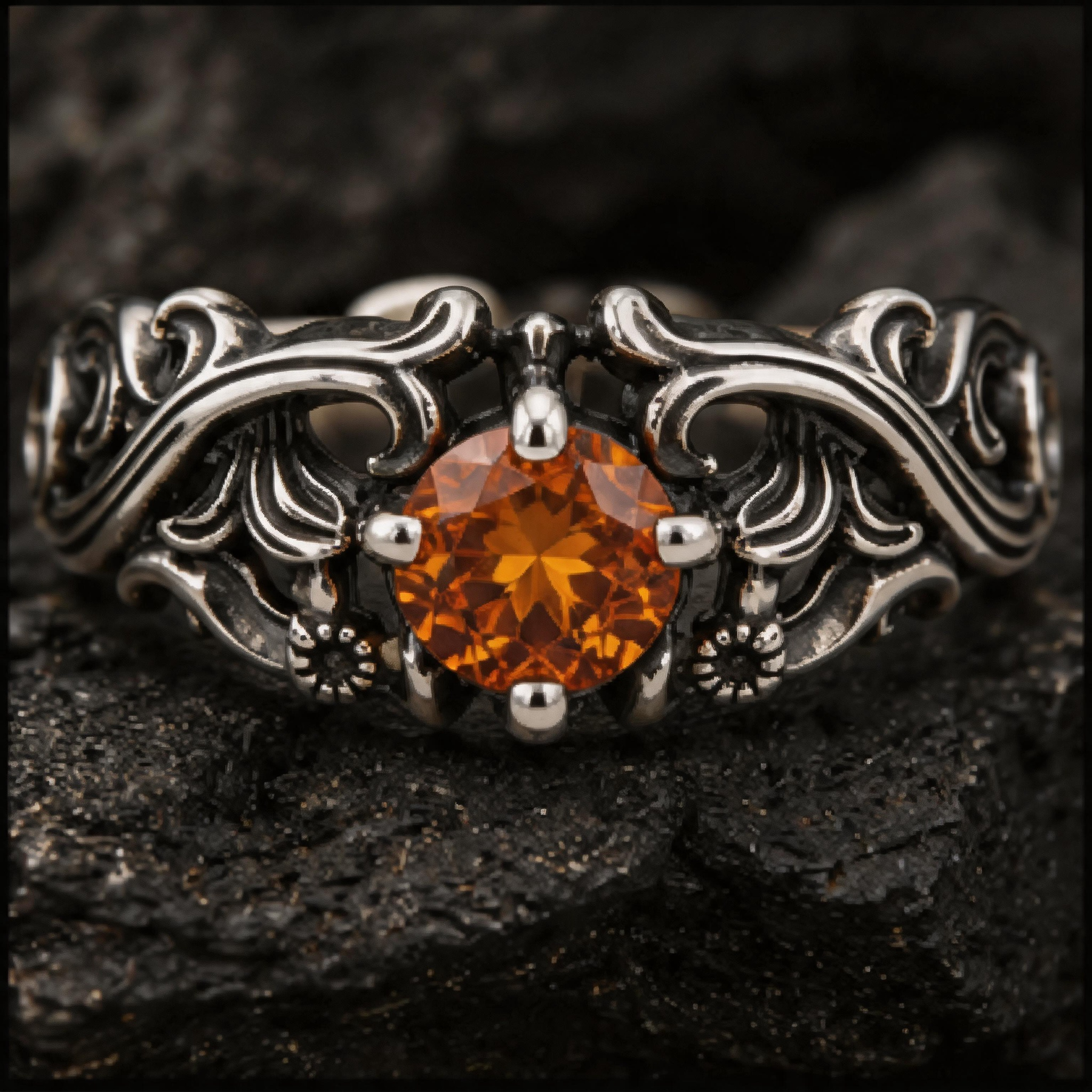 Yuuzo Amber Crystal Gothic Ring, Dark Aesthetic Adjustable Jewelry for Women Men, Vintage Punk Ring, Y2K Alternative Fashion Accessories, Goth Outfit Statement Ring