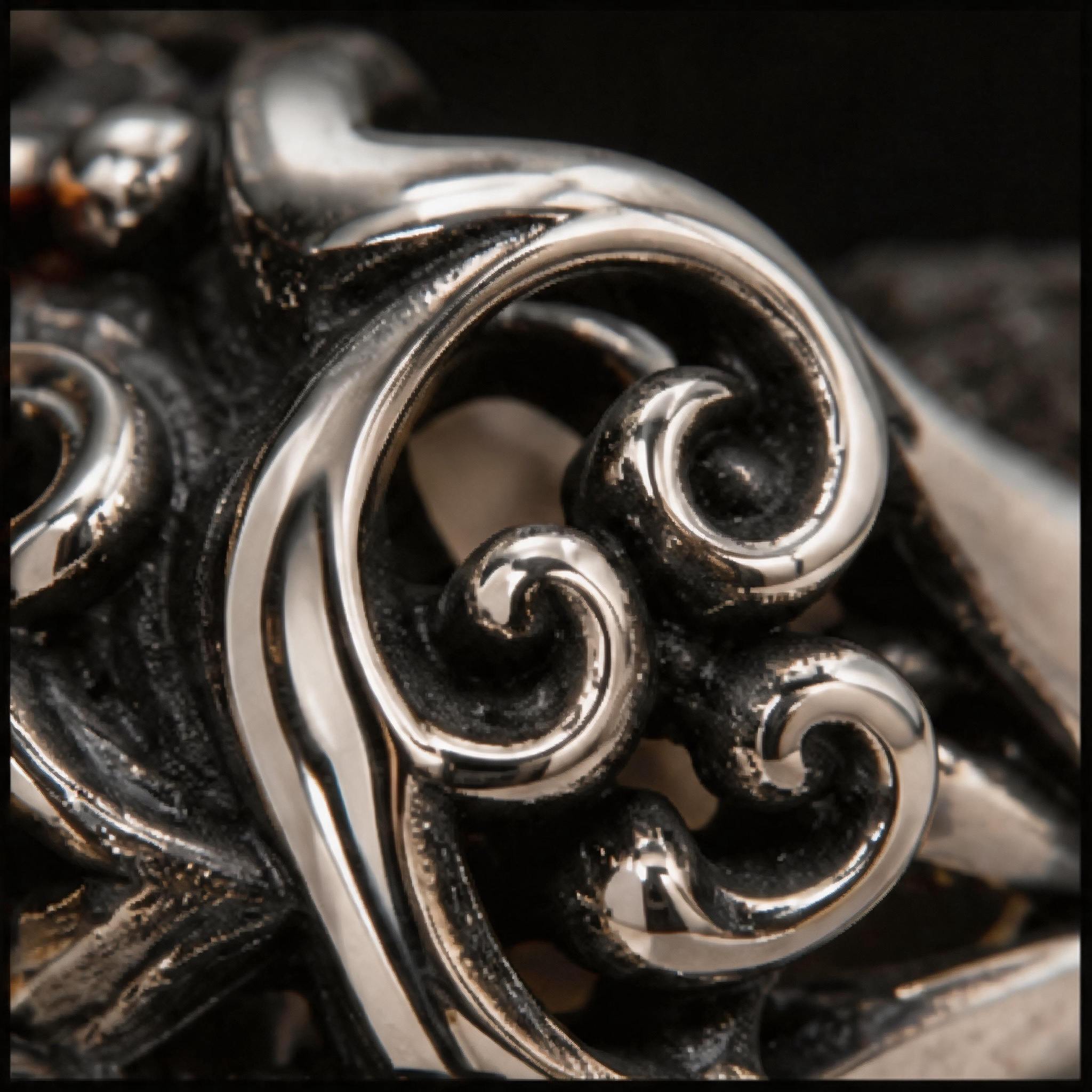 Yuuzo Amber Gem Gothic Ring, Dark Aesthetic Adjustable Jewelry for Women Men, Vintage Punk Ring, Y2K Alternative Fashion Accessories, Goth Outfit Statement Ring