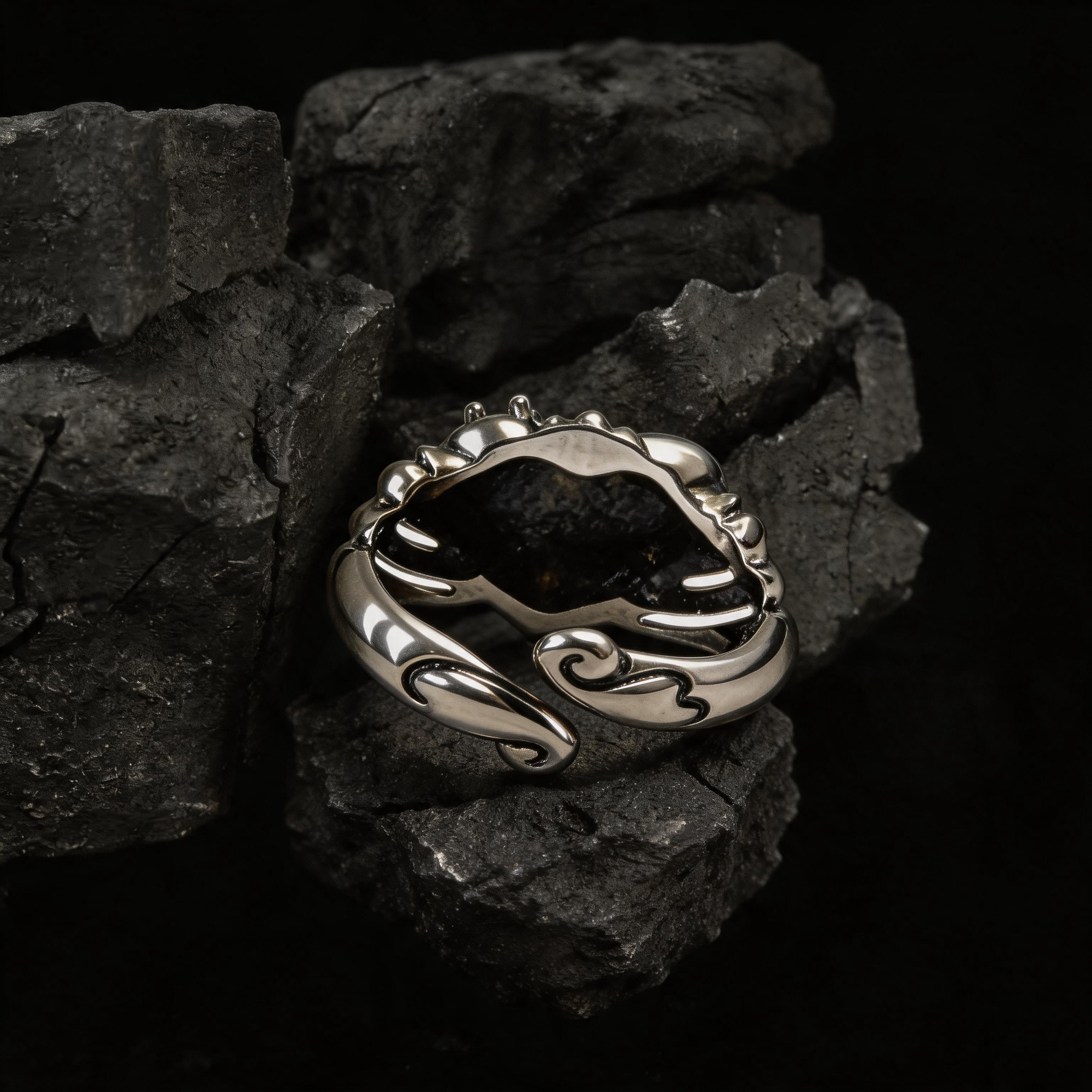 Yuuzo Red Gem Gothic Ring for Women, Vintage Snake Punk Jewelry, Dark Fantasy Adjustable Ring, Y2K Goth Aesthetic Accessories, Alternative Fashion Statement Ring